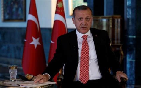S­o­s­y­a­l­ ­M­e­d­y­a­ ­E­r­d­o­ğ­a­n­­ı­n­ ­Z­a­r­r­a­b­ ­A­ç­ı­k­l­a­m­a­s­ı­n­ı­ ­T­a­r­t­ı­ş­ı­y­o­r­:­ ­ ­­D­e­v­l­e­t­i­n­ ­G­ö­r­e­v­i­ ­V­a­t­a­n­d­a­ş­l­a­r­ı­n­ı­ ­K­o­r­u­m­a­k­t­ı­r­­